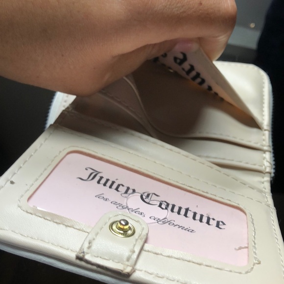 Wallet - Picture 3 of 3